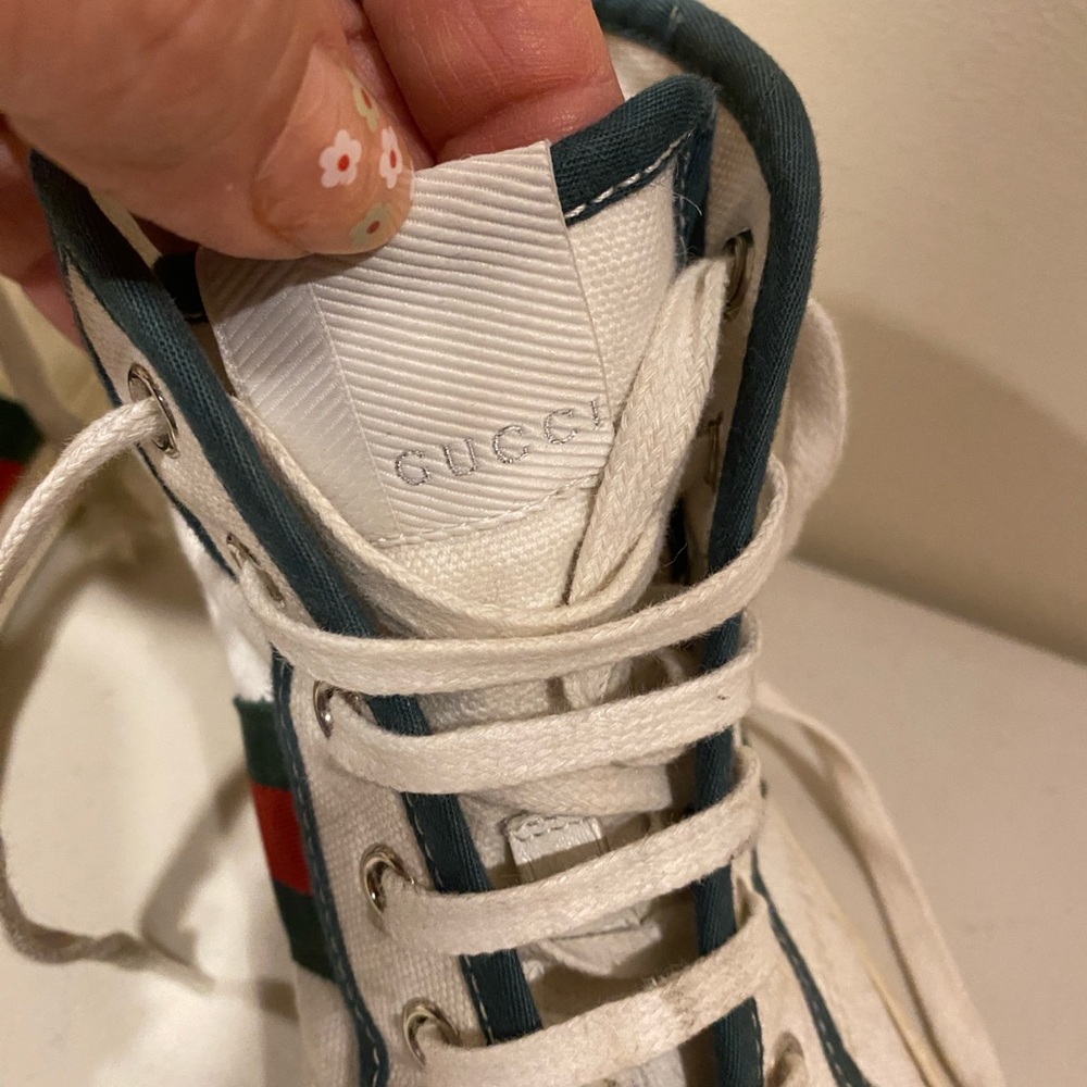 GUCCI White High-Top Sneakers with signature leather toe -Red and Green Stripes - Picture 4 of 11